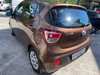 Hyundai i10 1.0 MPI TECH 67cv Marrone usata Napoli