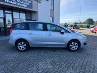 Peugeot 5008 S&S Active Grigio usata Calestano