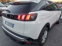 Peugeot 3008 BlueHDi 130 S&S Business Distribuzione nuova Bianco usata Tivoli