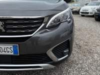 Peugeot 5008 ALLURE 7 POSTI usata Barletta