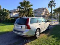 Volvo V50 1.6d Momentum Giallo usata Grottammare