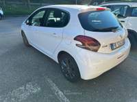 Peugeot 208 208 HDI Appena fatto distribuzsione Bianco usata Castelnovo ne' Monti
