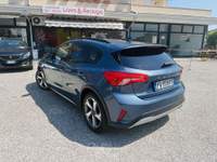 Ford Focus Active ecoboost co-pilot s MOTORE SOSTITUITO Blu/Azzurro usata Villadose