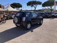Suzuki Grand Vitara 1.6 105cv 3 Porte 4X4 Nero usata LIVORNO
