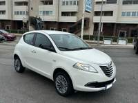 Lancia Ypsilon OTTIME CONDIZIONI Bianco usata Monopoli