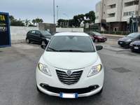 Lancia Ypsilon OTTIME CONDIZIONI Bianco usata Monopoli