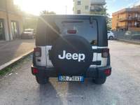 Jeep Wrangler Wrangler III 2007 Unlimited Unlimited 2.8 crd Rubicon auto dpf Argento usata Aprilia