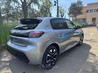 Peugeot 208 Allure Pure Tech 100CV KM. 0 PRONTA usata Modena