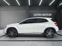 Mercedes-Benz GLA GLA 200 d Enduro Activity 4matic auto Bianco usata Rende