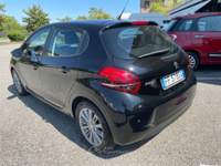 Peugeot 208 5 porte Allure DISTRIBUZIONE NUOVA Nero usata Casalgrande