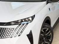 Peugeot 3008 Hybrid 136 e-DCS6 GT Bianco usata San Felice a Cancello