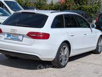 Audi A4 Avant Sportback 2.0 TDI 177CV -LINE Bianco usata Roma