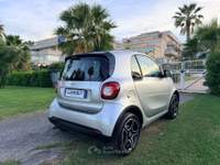 Smart ForTwo coupe Fortwo 1.0 Passion 71cv twinamic Giallo usata Grottammare