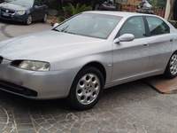 Alfa Romeo 166 JTD cat Distinctive Argento usata Roma