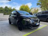 Lancia Ypsilon 1.0 HYBRID Silver GARANZIA 36 MESI Nero usata Riccione