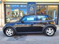 MINI 1.5 Cooper D Hype 5 1.4 16V Ray G Nero usata Castellana Grotte