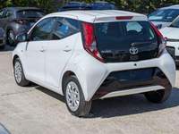 Toyota Aygo 1.0cc 72cv - CAMBIO AL VOLANTE Bianco usata Roma