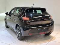 Peugeot 208 Hybrid 110 e-DCS6 Style Nero usata Cassano Magnago