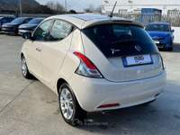 Lancia Ypsilon Ypsilon 1.3 mjt Gold s Beige usata Pianopoli