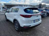 Kia Sportage Sportage IV 2021 1.6 crdi mhev Business Class 2wd 136cv Bianco usata Pianopoli