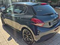Peugeot 208 208 I 2015 5p 1.2 puretech 82cv Black Line Grigio usata Massa