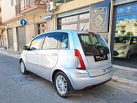 Lancia Musa Platino Ecochic GPL Argento usata Castellana Grotte
