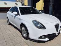 Alfa Romeo Giulietta Giulietta III 2016 1.6 jtdm Super 120cv Bianco usata Massa Alfa Romeo Giulietta Giulietta III 2016 1.6 jtdm Super 120cv Bianco usata Massa