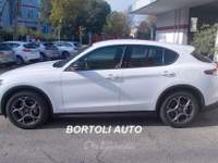 Alfa Romeo Stelvio 2.2 TD 210cv 56.000 KM MY23 AT8 Q4 SPRINT Bianco usata Mirandola Alfa Romeo Stelvio 2.2 TD 210cv 56.000 KM MY23 AT8 Q4 SPRINT Bianco usata Mirandola