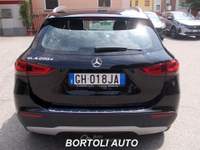 Mercedes-Benz GLA d 57.000 KM AUTOMATICA BUSINESS EXTRA Nero usata Mirandola