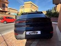 Porsche Cayenne Coupe' Hybrid 22" DISPLAY PASSEG tetto IVA Blu/Azzurro usata Roma