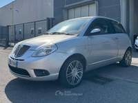 Lancia Ypsilon NEOPATENTATI UNICO PROPRIETARIO 1.2 BENZ Argento usata Orzinuovi