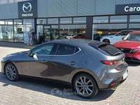 Mazda 3 3 IV 5 porte 5p 2.0 m-hybrid Exclusive 180cv 6at Grigio usata Liscate