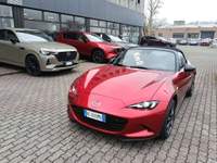 Mazda MX-5 MX-5 Soft Top 1.5 Homura Driver Assistance Rosso usata Liscate