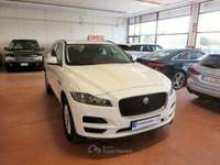 Jaguar F-Pace PRESTIGE 2.0 D 180 CV 6mt 77000 km Bianco usata Bagnaria Arsa