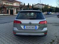Volkswagen Golf Golf VII 2017 Variant 1.6 tdi Executive 115cv Argento usata Montecatini-Terme