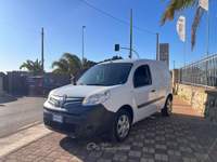 Renault Kangoo RENAULT KANGO 1.5 75CV Bianco usata Sannicola