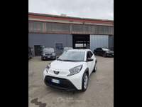 Toyota Aygo X  -  1.0 active 72cv s-cvt Bianco usata Piacenza
