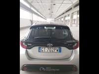 Toyota Yaris  - yaris 1.5h active Argento usata Piacenza