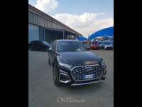 Audi Q5  - q5 sportback 40 2.0 tdi mhev 12v s line quattro s-tronic Nero usata Piacenza