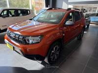 Dacia Duster 1.0 TCe 4x2 100cv Eco-G Journey Up Arancione usata Salerno