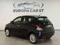 Lancia Ypsilon 1.3 MultiJet 95 cv Stop & Start Silver Nero usata Caresanablot