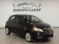 Lancia Ypsilon 1.3 MultiJet 95 cv Stop & Start Silver Nero usata Caresanablot