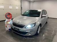 Peugeot 308 1.6 Diesel Automatico EAT6 Business Grigio usata Qualiano