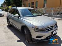 Volkswagen Tiguan 2.0 tsi Advanced 4motion 180cv dsg Grigio usata Bologna Volkswagen Tiguan 2.0 tsi Advanced 4motion 180cv dsg Grigio usata Bologna