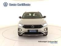 Volkswagen T-Roc 1.0 tsi life 110cv Nero usata Bari
