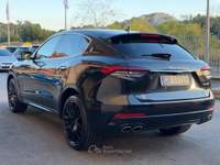 Maserati Levante AWD GT (FULL OPTIONAL) Nero usata Roma