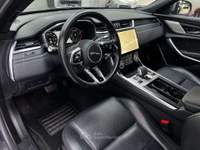Jaguar XF 2.0 D 204 CV AWD aut. SE Grigio usata Parma