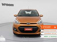 Hyundai i10 i10 1.0 MPI Sound Edition Oro usata Livorno