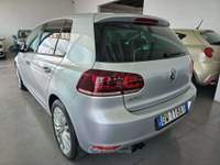 Volkswagen Golf VI 5p 2.0 tdi Comfortline 140cv Automatico Argento usata Martinengo