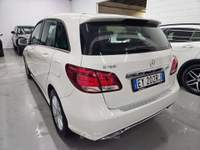 Mercedes-Benz Classe B 1.5 Premium FL E6 NEOPATENTATI Bianco usata Martinengo